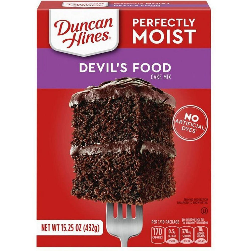 Duncan Hines Perfectly Moist Devil's Food Cake Mix, 15.25 oz
