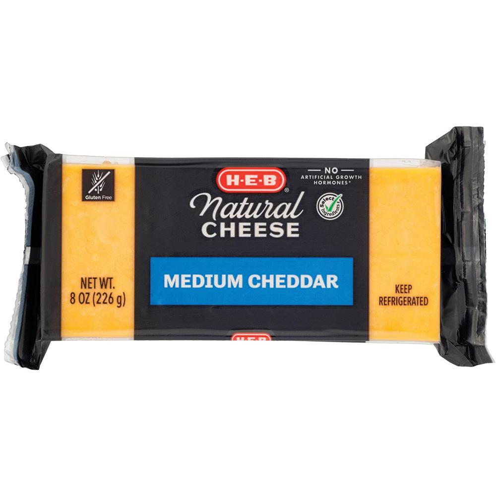 H-E-B Medium Cheddar Cheese, 8 oz