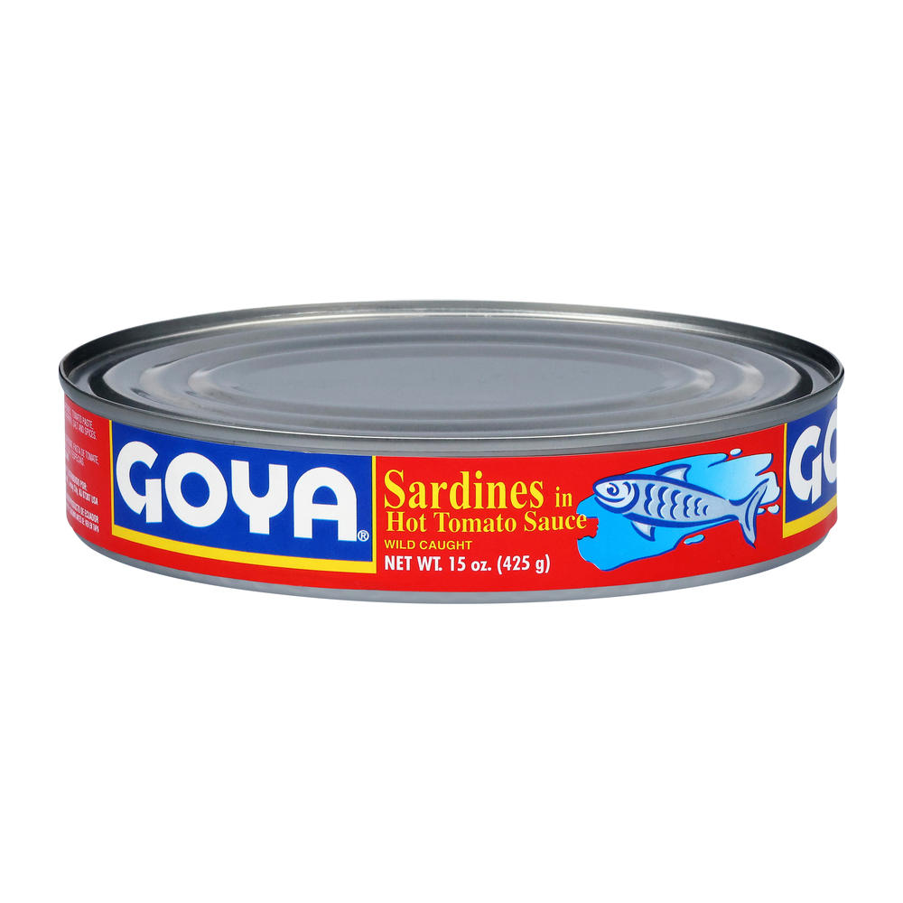 Goya Sardines in Hot Tomato Sauce, 15 oz
