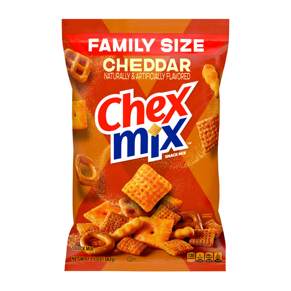 Chex Mix Cheddar Snack Mix - Family Size, 13.5 oz