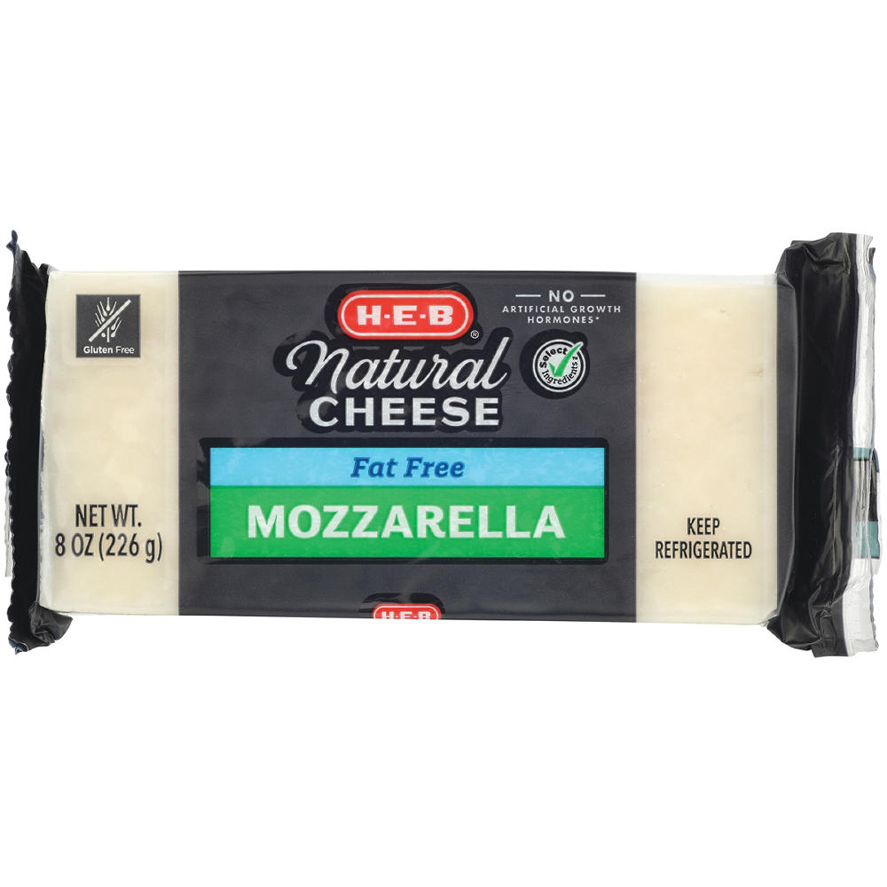 H-E-B Fat Free Mozzarella Cheese, 8 oz