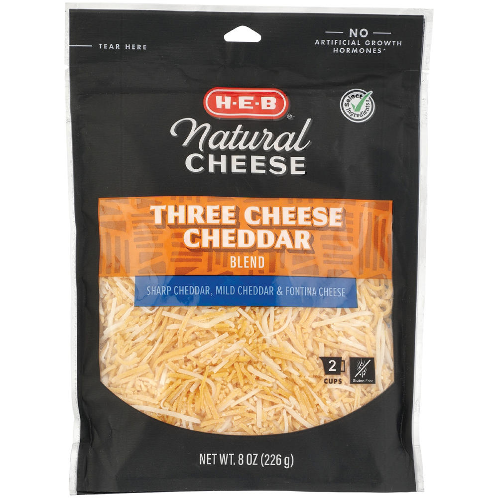 H-E-B Three Cheddar Shredded Cheese Blend, 8 oz