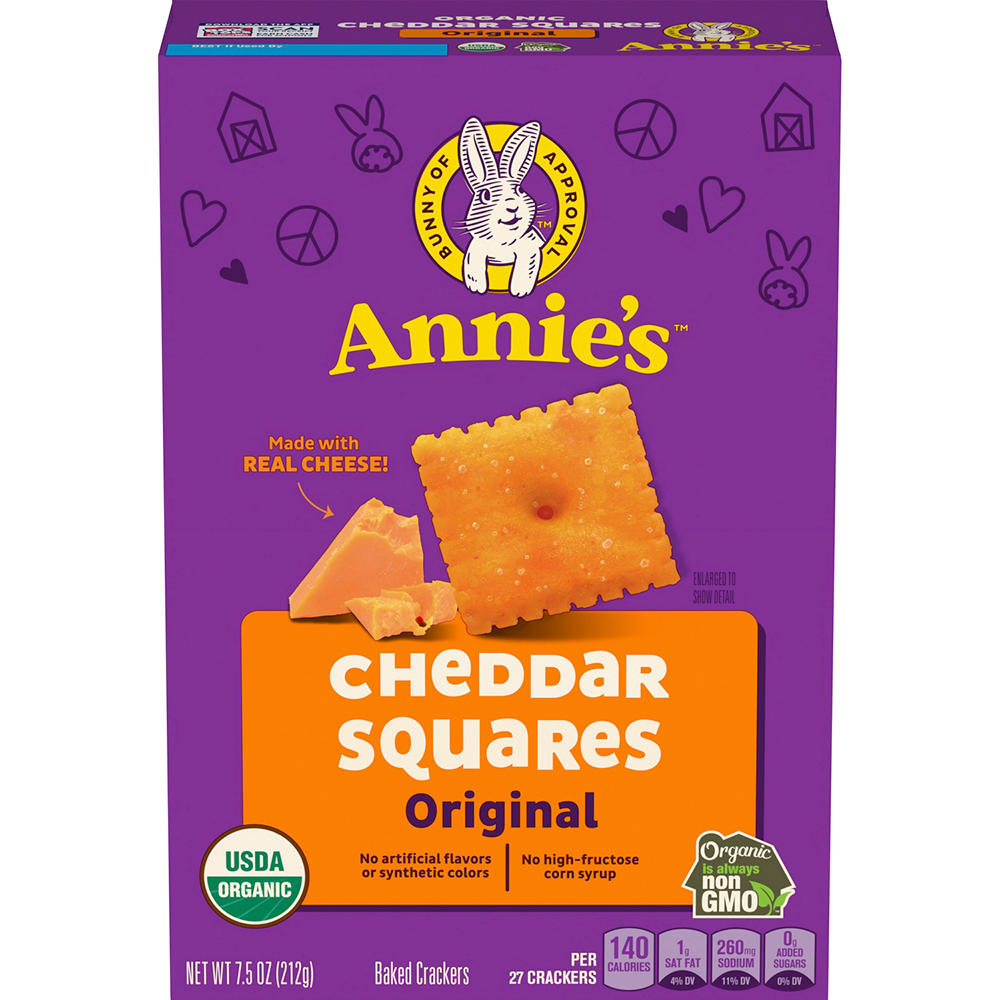 Annie's Cheddar Squares Baked Crackers, 7.5 oz