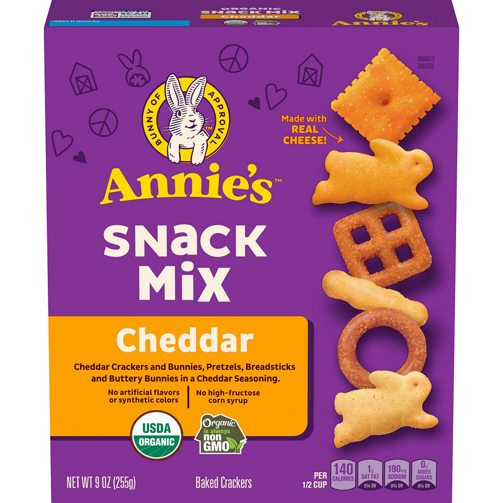 Annie's Cheddar Snack Mix, 9 oz