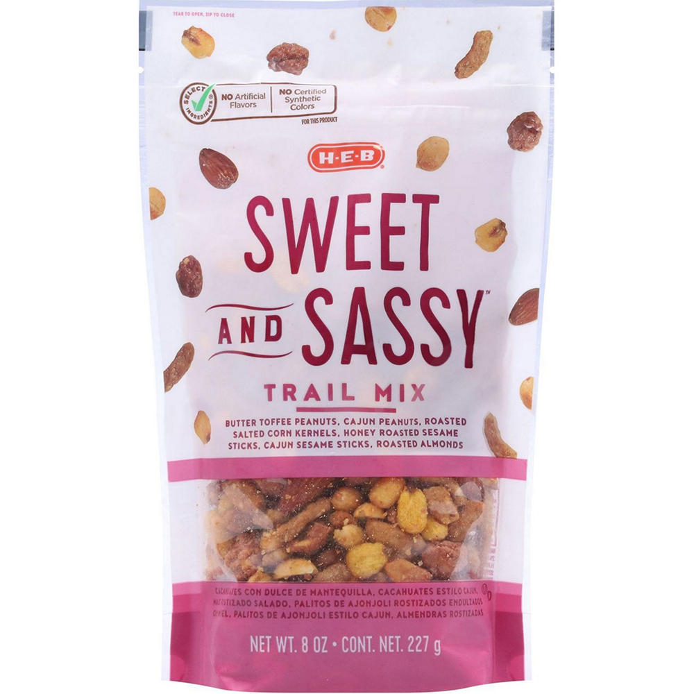 H-E-B Sweet & Sassy Trail Mix, 8 oz
