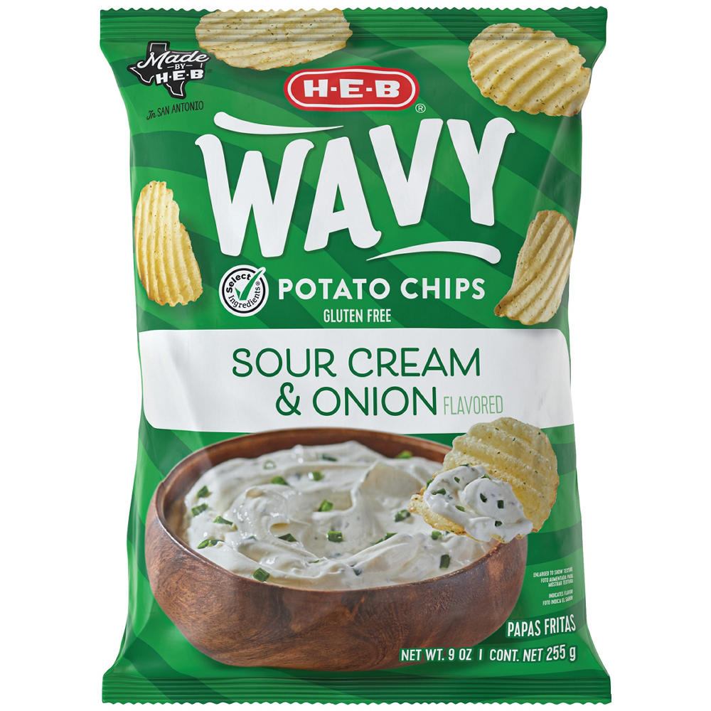 H-E-B Wavy Potato Chips - Sour Cream & Onion, 9 oz