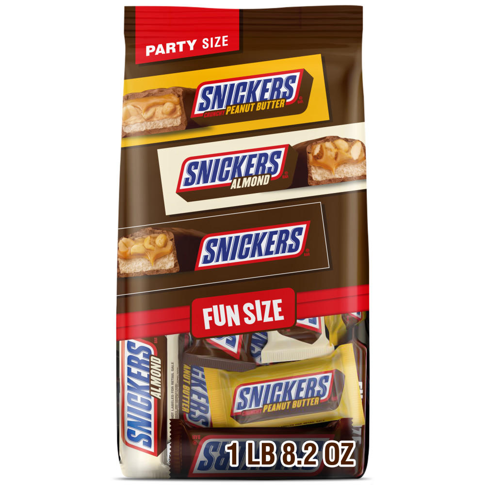 Snickers Assorted Fun Size Chocolate Candy - Party Size, 24.02 oz