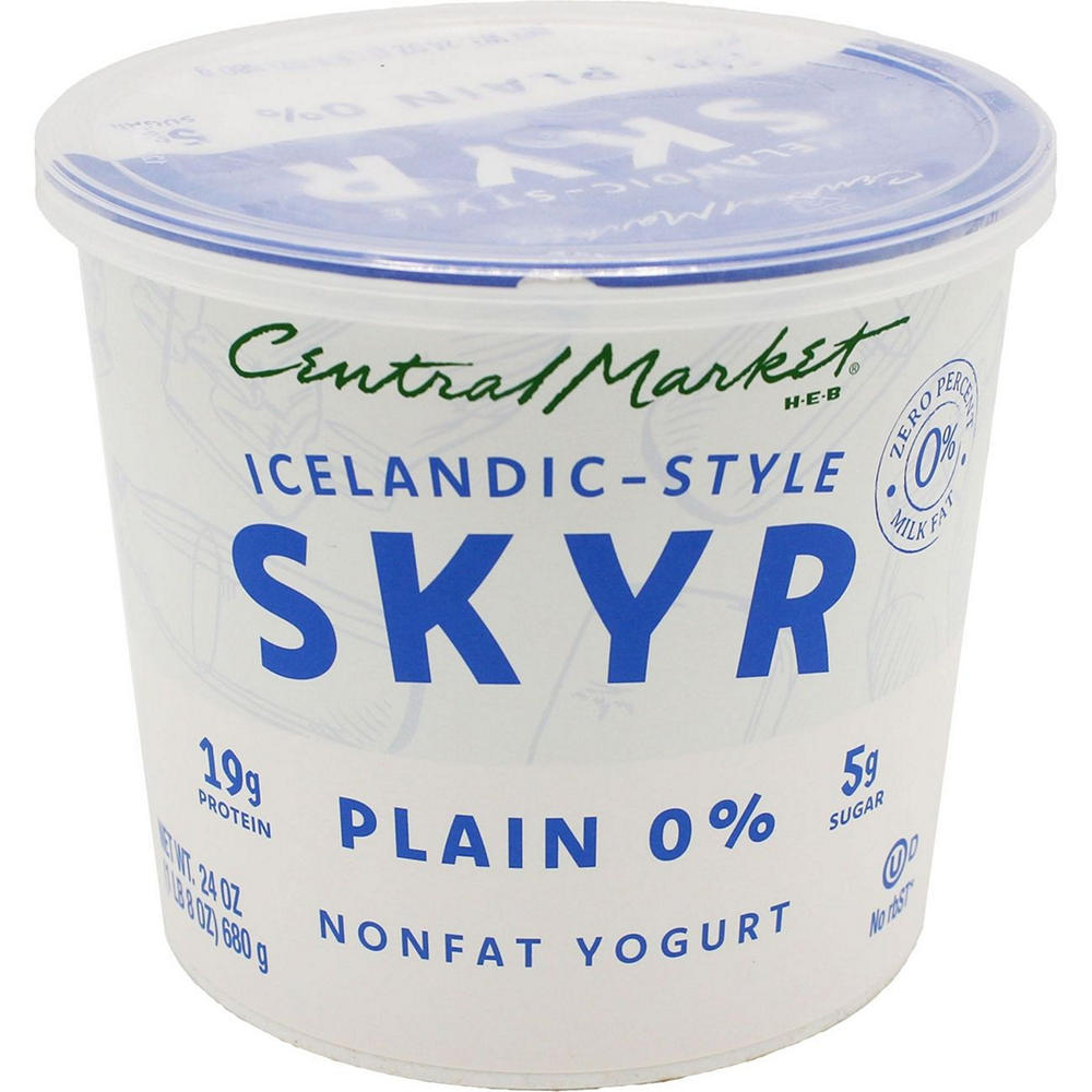 Central Market 19g Protein Icelandic Style Skyr Nonfat Yogurt - Plain, 24 oz