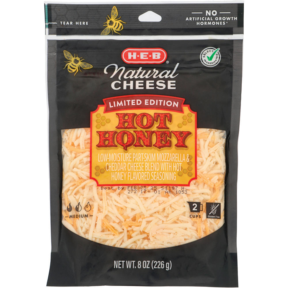 H-E-B Hot Honey Mozzarella & Cheddar Shredded Cheese, 8 oz