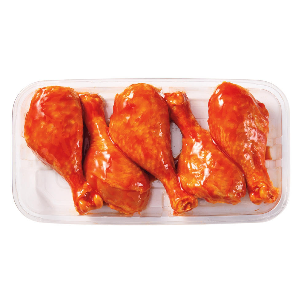 H-E-B Meat Market Hot Wing Sauce Marinated Bone-in Chicken Drumsticks, Avg. 3.2 lbs