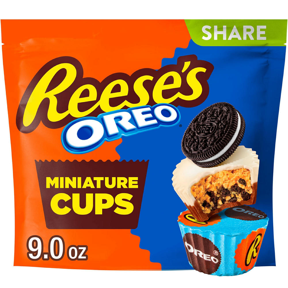 Reese's OREO Miniature Cups Milk Chocolate & White Creme Peanut Butter Candy - Share Pack, 9 oz