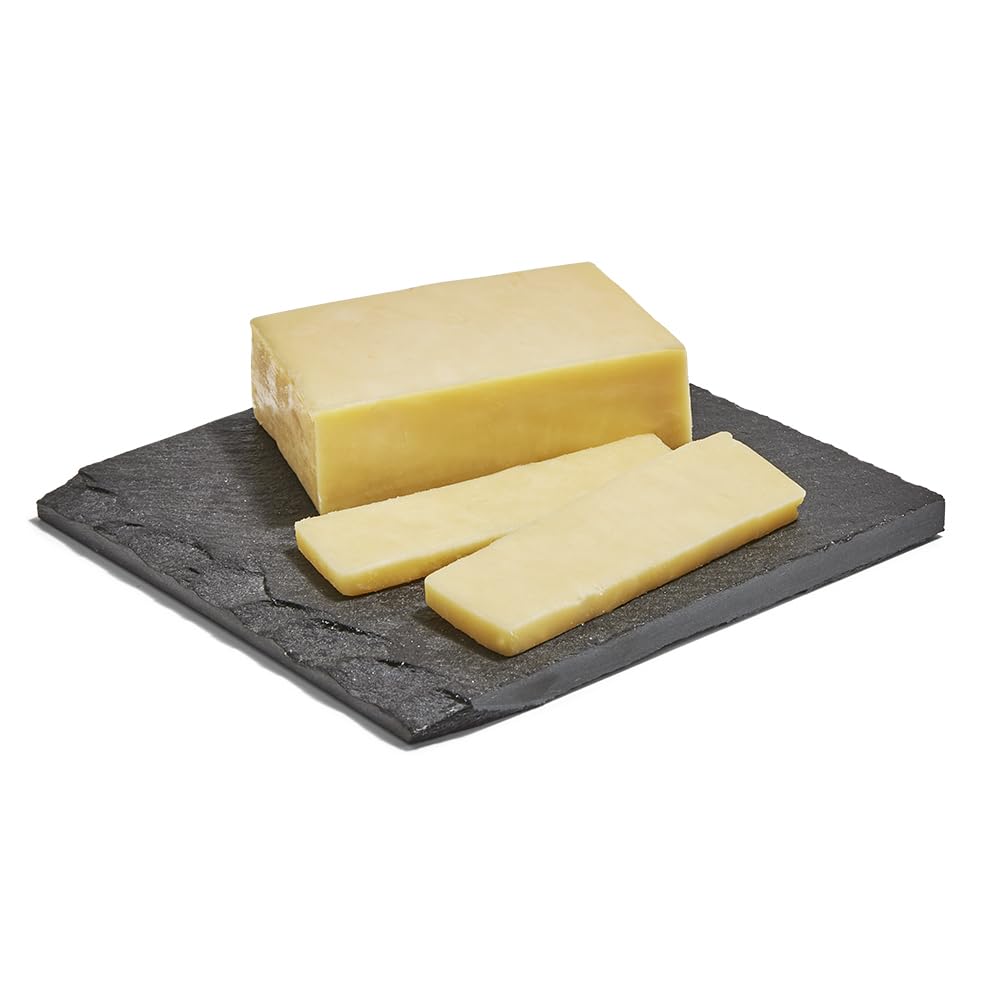 Kerrygold Cheddar Kilaree 15 Month