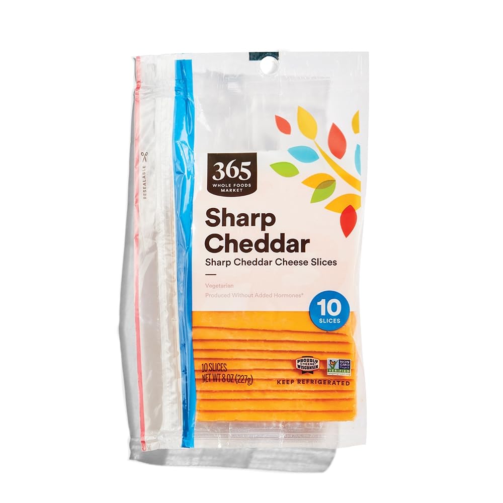 365 by Whole Foods Market Sharp Cheddar Slice, 8 OZ