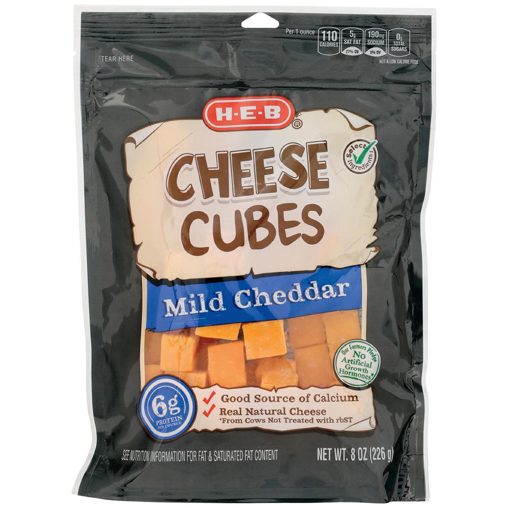H-E-B Mild Cheddar Cheese Cubes, 8 oz