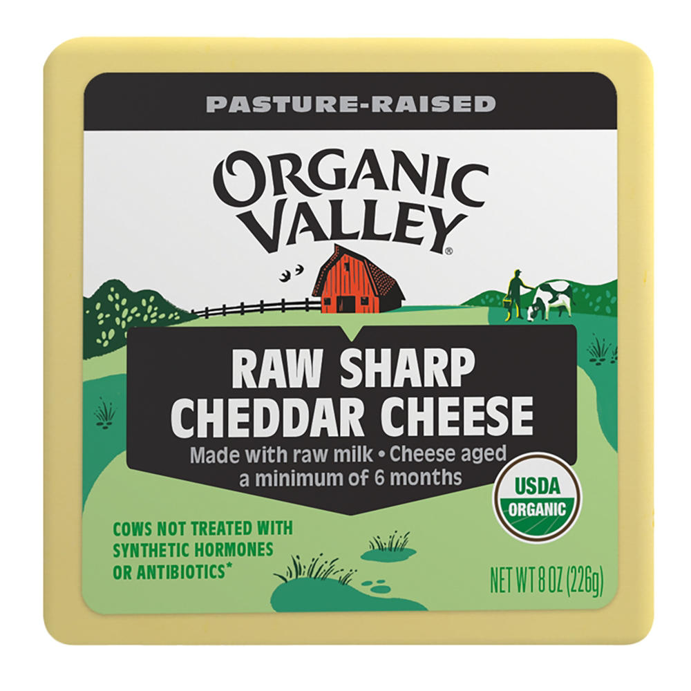 Organic Valley Pasture-Raised Sharp Cheddar Raw Cheese, 8 oz