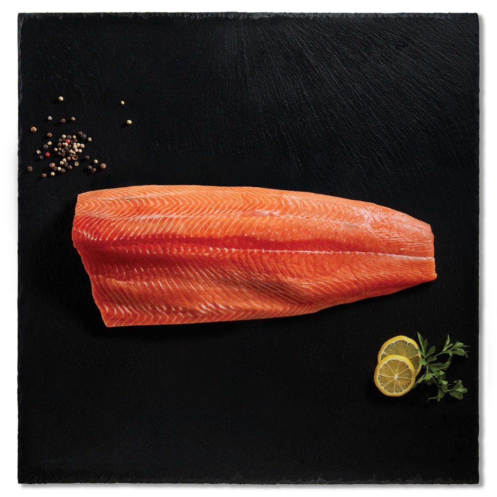 H-E-B Responsibly Raised Fresh King Salmon Fillet, lb