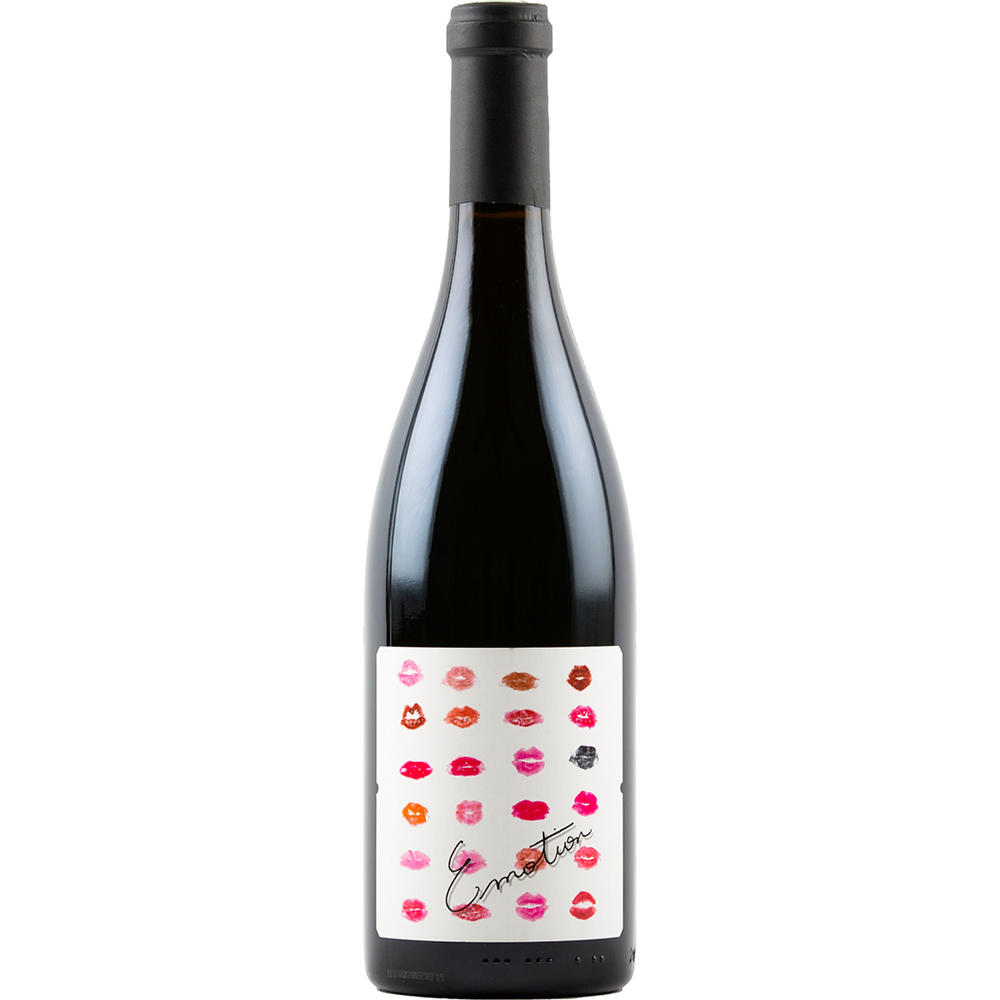 William Chris Vineyard Emotion Red Texas High Plains Wine, 750 mL