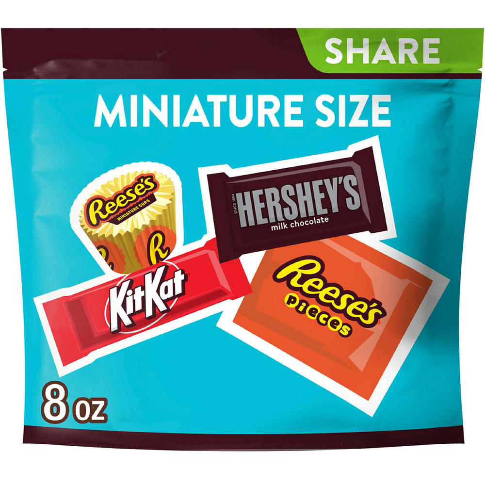 Hershey's, Kit Kat & Reese's Miniatures Assorted Flavored Candy - Share Pack, 8 oz